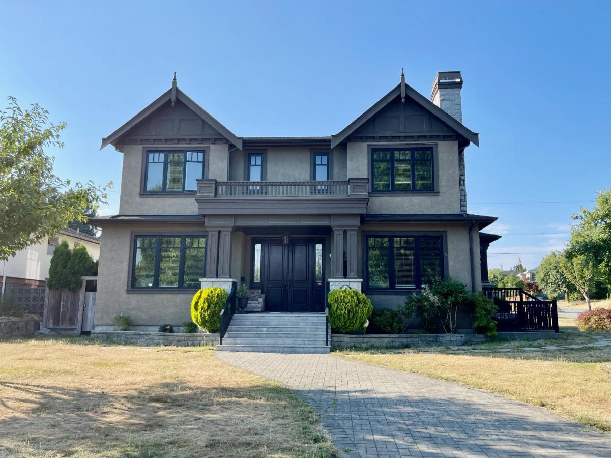 Vancouver Luxury Guesthouse エクステリア 写真